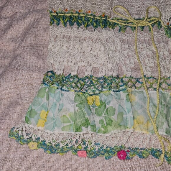 Crochet Top Size M - Picture 5 of 6